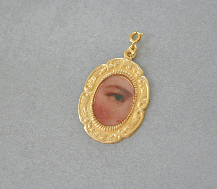 XL Lover's Eye Charm • Halfable