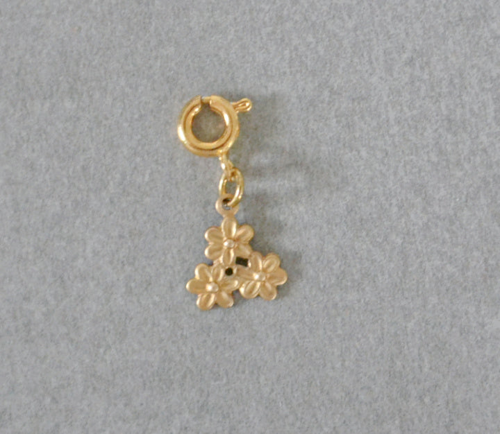 Flower Bunch Charm • Halfable