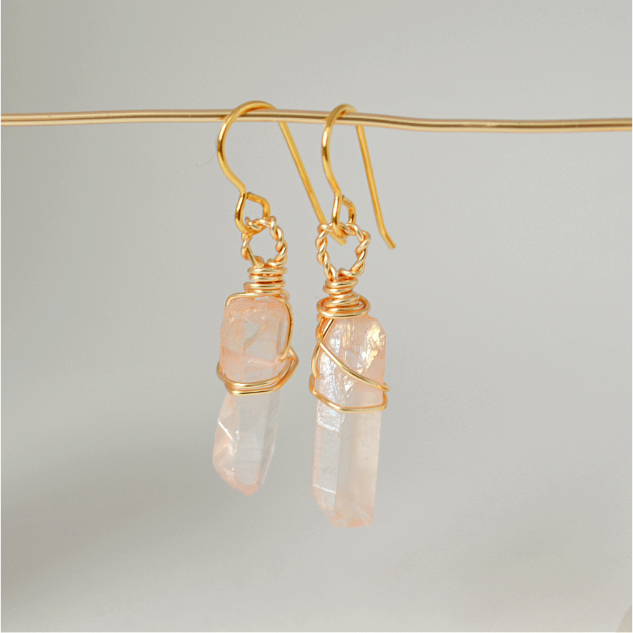 Ella Earrings • Pale Peach