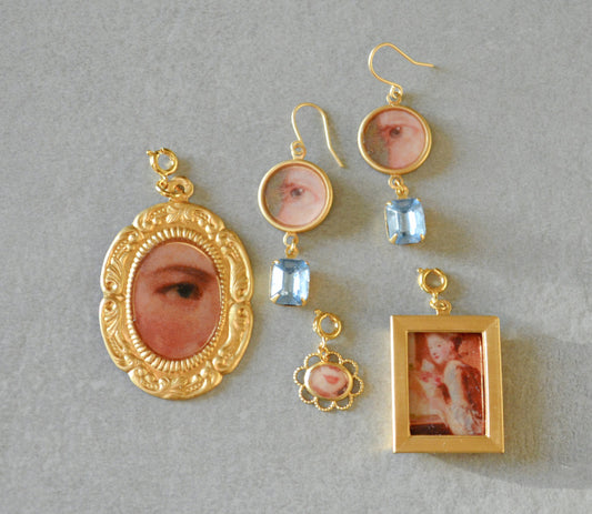 Lover's Eye Earrings