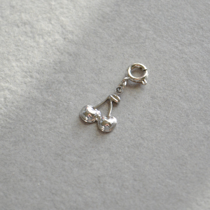 Cherries Charm • Silver Halfable