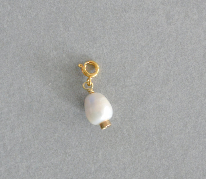 Medium Pearl Charm • Halfable