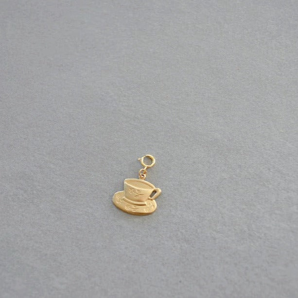 Teacup Charm • Halfable